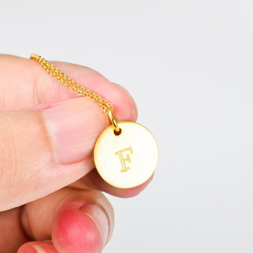 14K Yellow Gold Script Disc Initial Necklace Round Letter 'F' Pendant in 925 Sterling Siver 18'