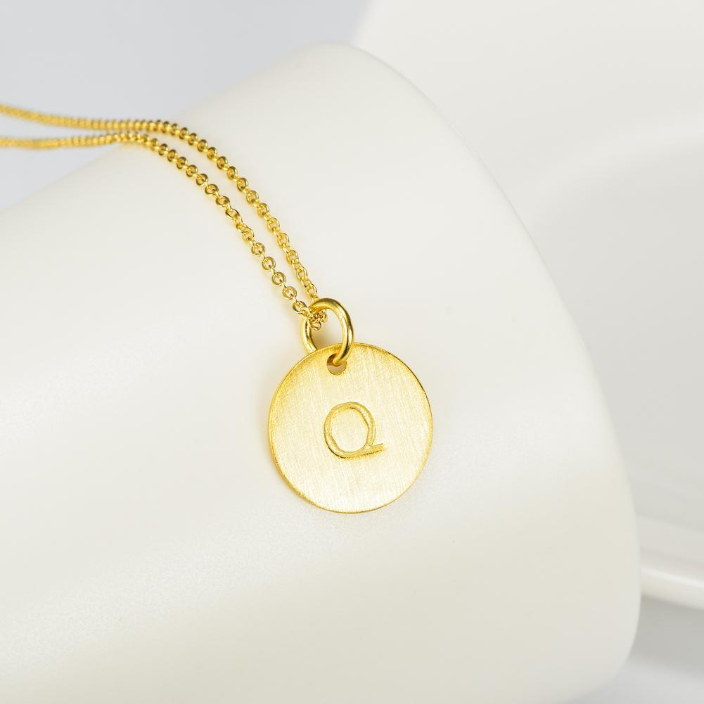 14K Yellow Gold Script Disc Initial Necklace Round Letter 'Q' Pendant in 925 Sterling Siver 18'