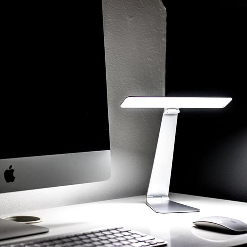 loomrack The iBrightness™ - Minimalistic Desk Lamp Lights