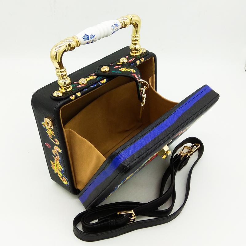 loomrack Vintage Floral Ceramic Top Handle Bag Top-Handle Bags