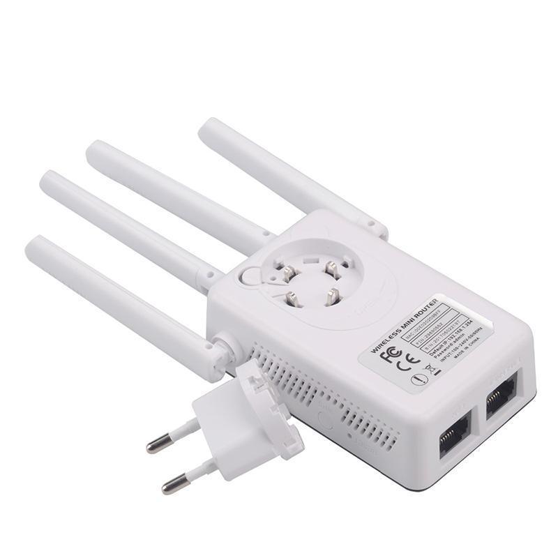 WiFi BoostQuatro WiFi Booster EU Plug / White